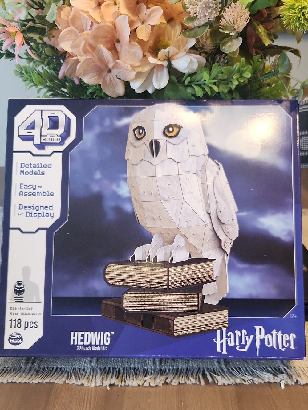 Warner Bros. Harry Potter Boxed Owl Model - Blue and White